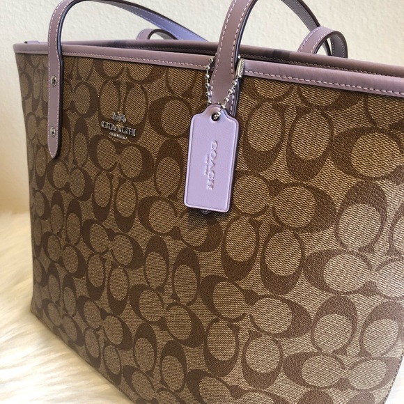 Coach - Picture 8 of 8